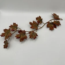 2 Metal Fall Leaves Painted VTG Sculpture Wall Art Tablescape Decor Thanksgiving