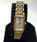 Vintage Seiko 2E20-6859 Womens Gold Tone Rectangular Watch Multi Row Link Band
