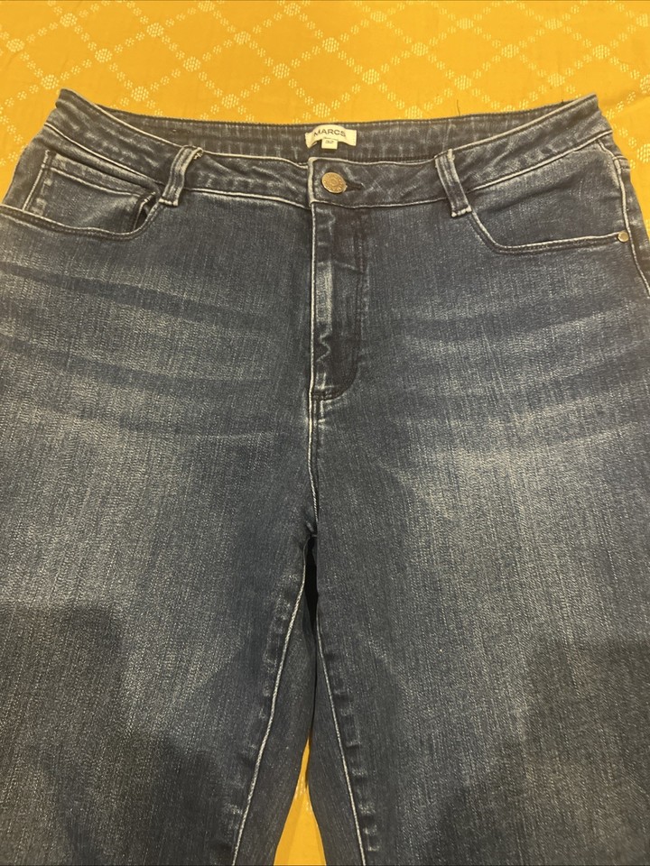 Marcs 32 Sz 14 Ladies 7/8 Barrel Jeans
