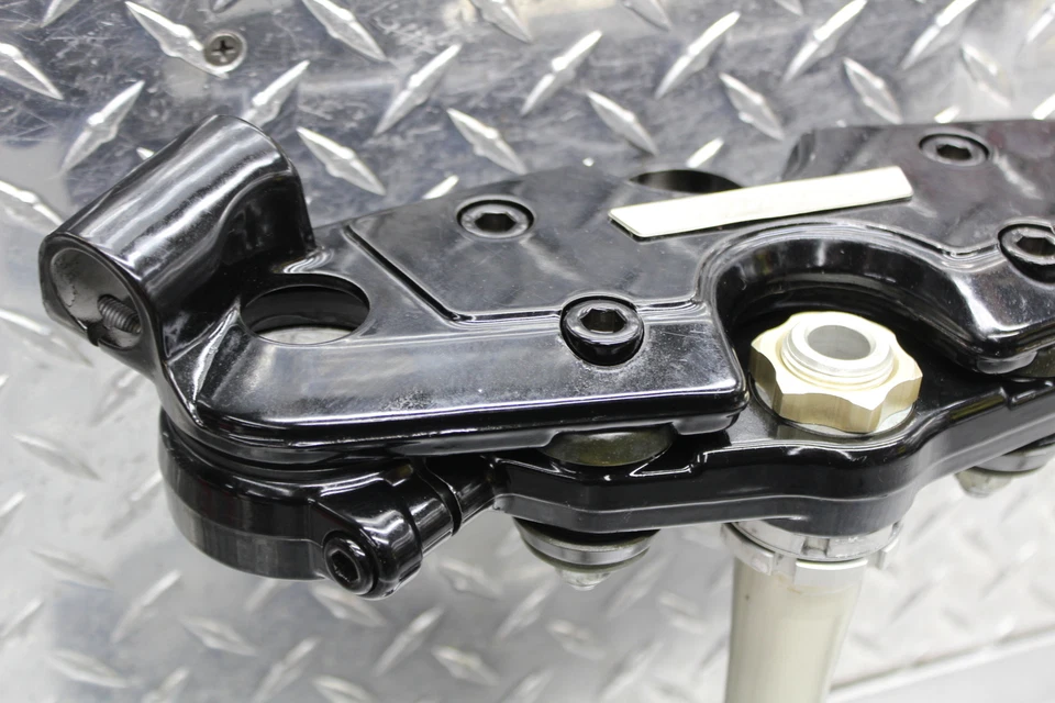 Suzuki Hayabusa GSX1300R 2003 horquilla delantera abrazadera superior inferior triple árbol  Foto 2 de 4