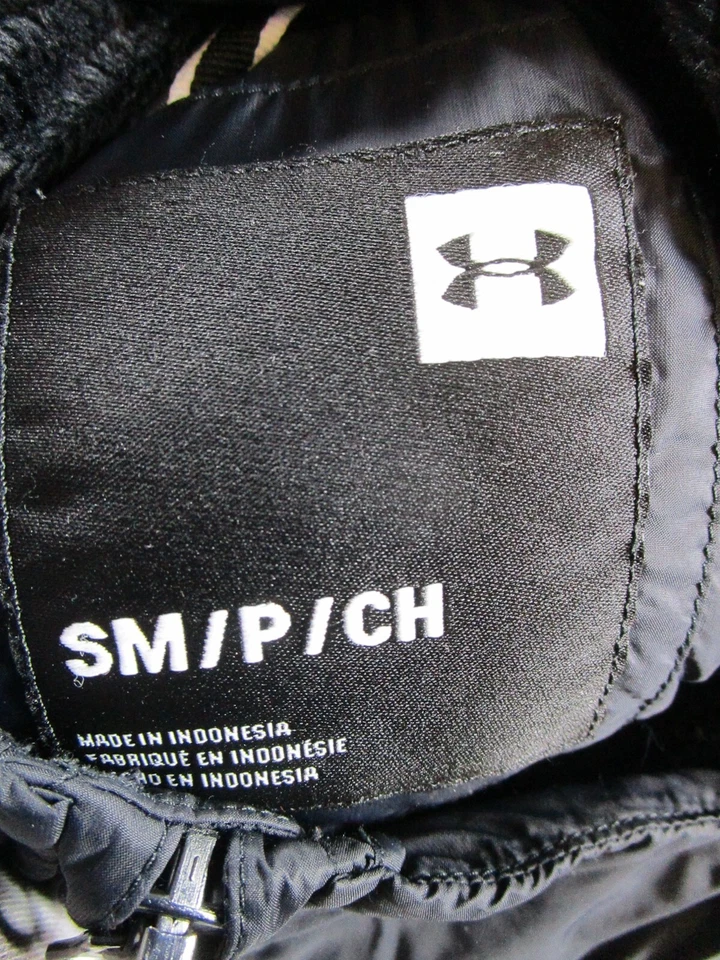 Chaqueta Under Armour Storm para mujer pequeña negra acolchada aislante Foto 4 de 4