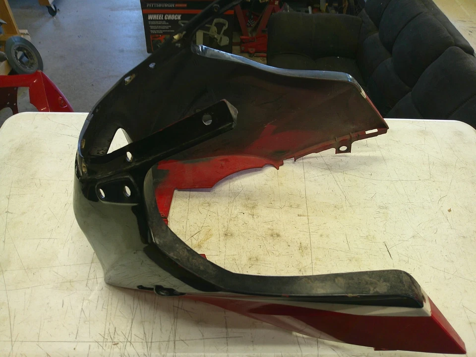 Kawasaki Ninja 900 GPZ900R ZX900 1984-1985 carenado delantero capucha nariz Foto 3 de 4