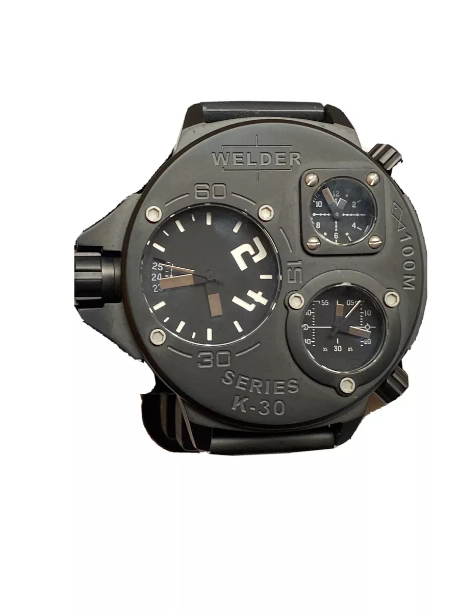 Welder by U-Boat K-30. Triple Time Zone. Black Steel.