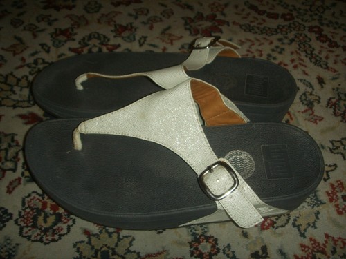 flip flop wobble board sandals