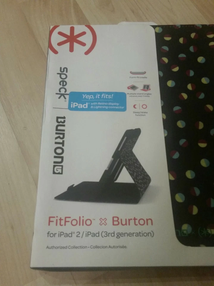 Speck Fitfolio Tablet Case for Ipad 2/3rd Generation - Image 2 of 3