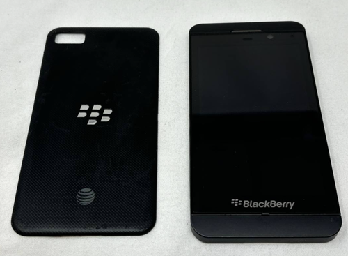 BlackBerry Z10 Smartphone 4.2" Bluetooth Android WiFi 4G USB Camera 8MP READ - Picture 2 of 13