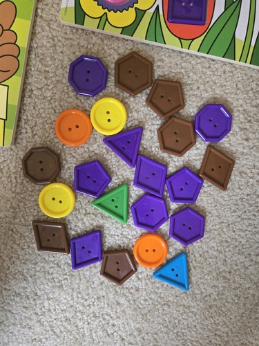 Wooden puzzles for children, learn shapes, with extra pieces Melissa & Doug - Picture 2 of 2