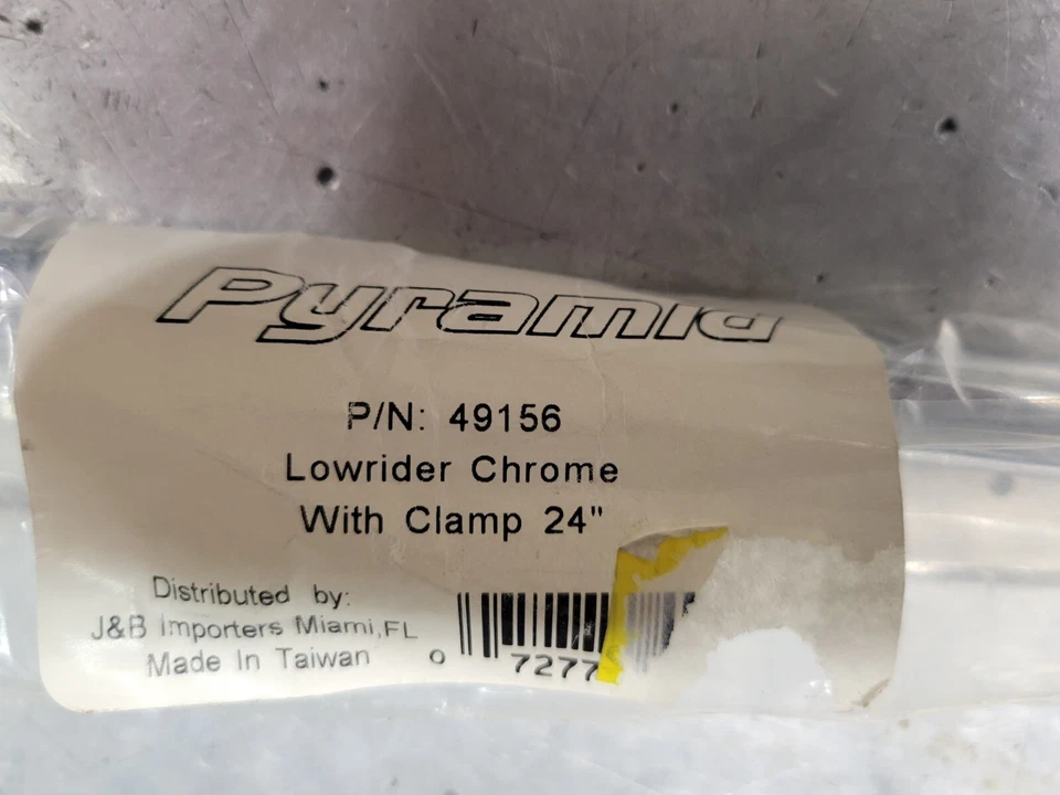 Barra Pyramid lowrider/StingRay 24" cromada maricas faltando 1 braçadeira - Imagem 2 de 3