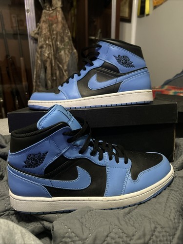 Air Jordan 1 Mid
