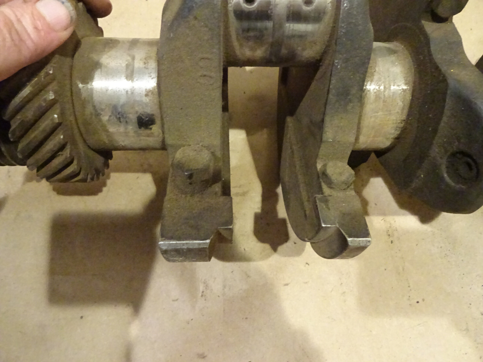 Rolls Royce Silver Shadow 1970-1979 Crankshaft P/N UE36705