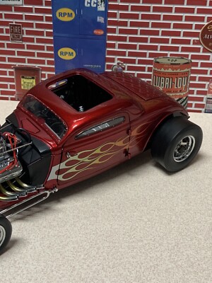 1/18 GMP 1932 Nitro Coupe Altered Drag Coupe Candy Apple Red 18816