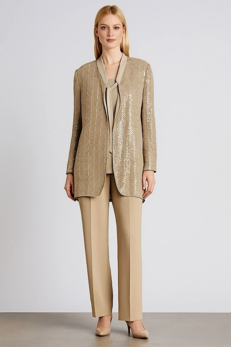 Giorgio Armani Le Collezioni In Women's Suits & Blazers for sale