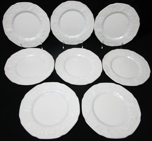 8 vintage 1960's Colony Harvest Grape milk glass 6 1/4" bread/dessert plates