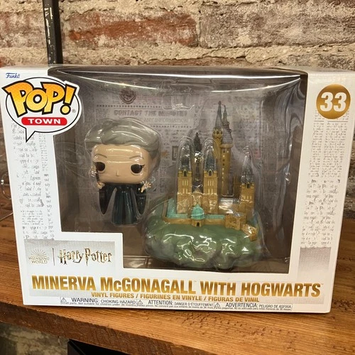 Minerva McGonagall with Hogwarts Harry Potter Funko Pop Town 33