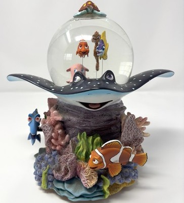 Rare- Disney Finding Nemo Snow globe Coral Reef ''Over the Waves''