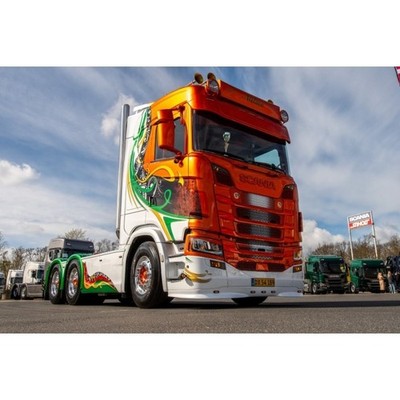 TEKNO 87443 Scania Next Gen 660 Traktor 6x4 Solo 1:50 Mint Box