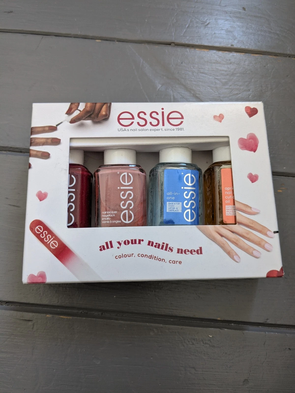 Essie All Your Nails Need 4 Piece Nailcare Set