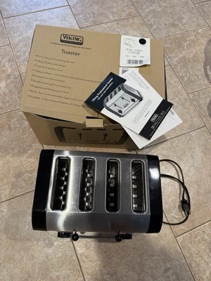 VIKING STAINLESS STEEL 4 SLICE PROFESSIONAL TOASTER VT401 1800 WATT - Image 1 of 4