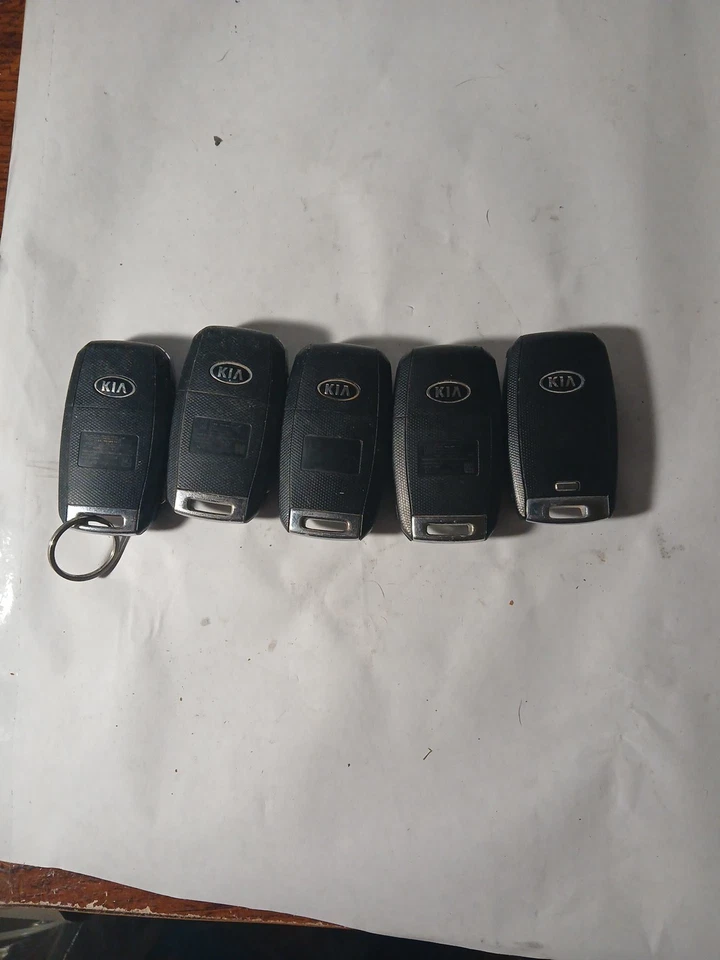 5 llaves abatibles Kia Foto 2 de 2