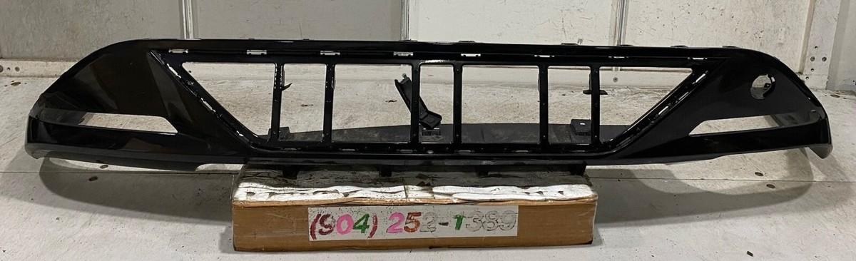 2020-2023 HYUNDAI SONATA REAR LOWER BUMPER COVER VALANCE OEM 86612
