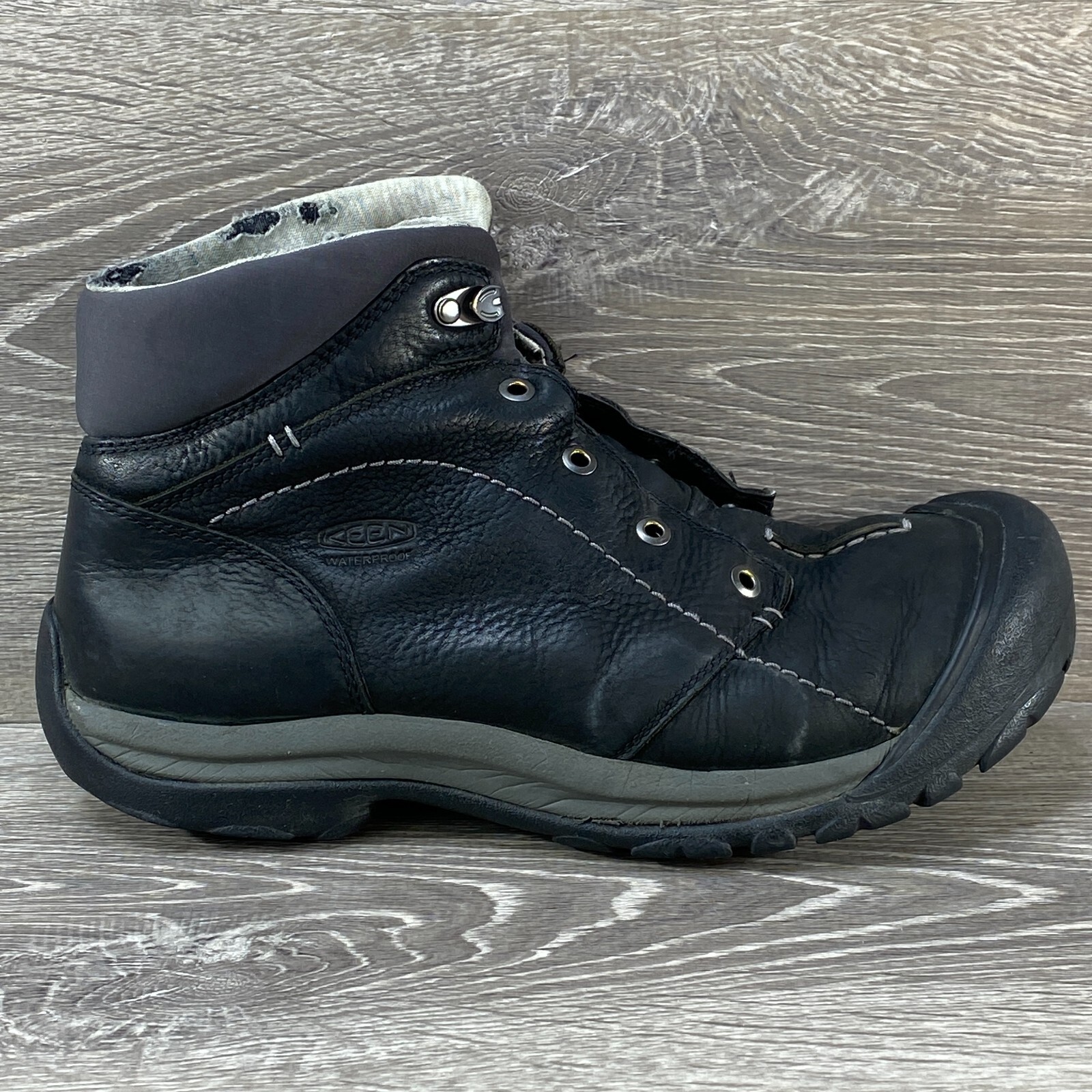 Keen Kaci Stivali medi invernali impermeabili in pelle nera stringati 100 G isolamento 10 5