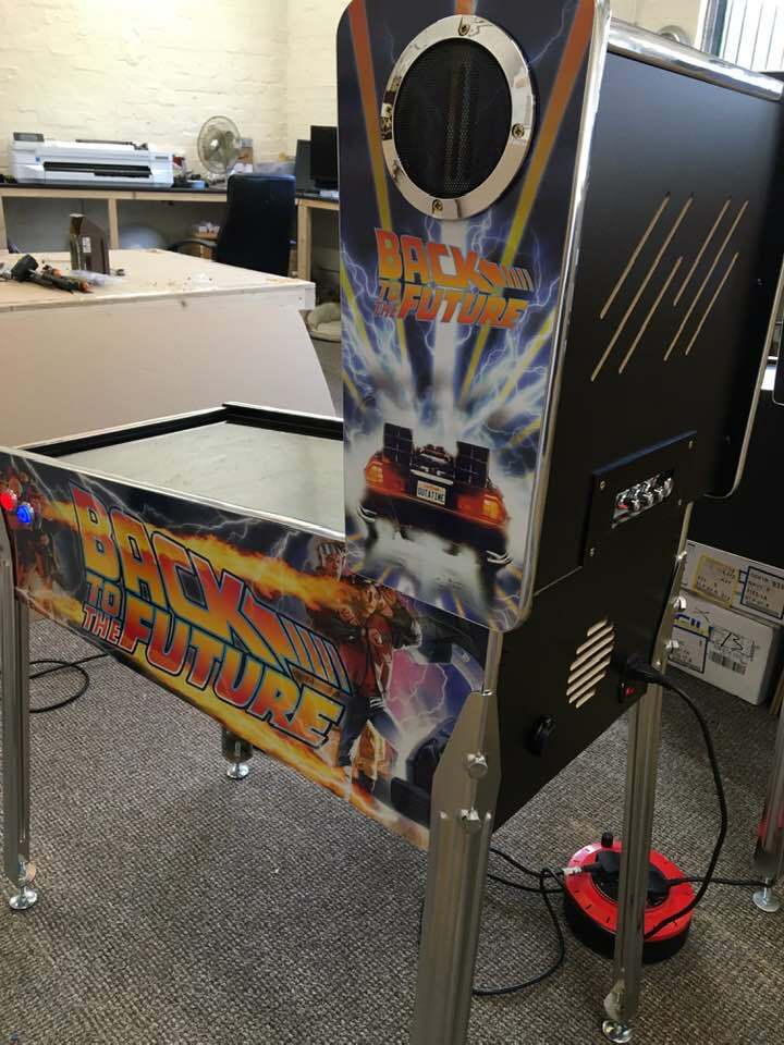 Themed 27" Deluxe Virtual Pinball Machine + Legs + Shooter Options