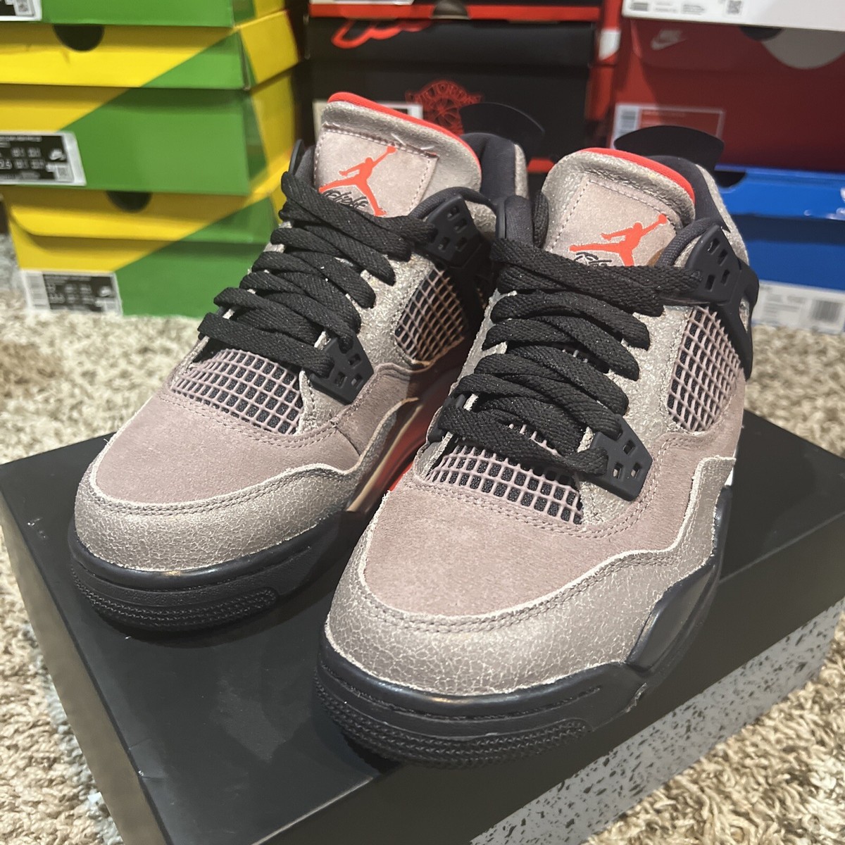 NIKE Air Jordan 4 Retro Taupe Haze MEN DJ6249 200 Size 5y