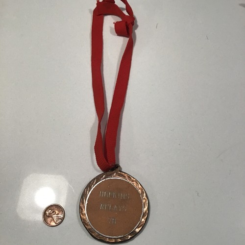 Vintage Large Swimming Medal 1970’s Hopkins Relays 1978 - Picture 2 of 3
