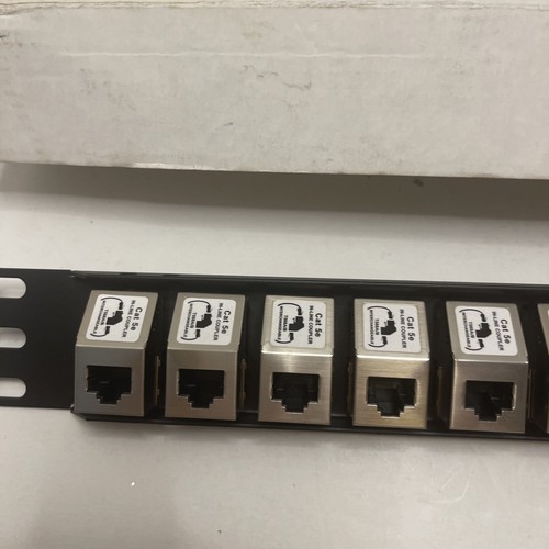L-COM PR175UT568S Cat 5e 16 In-Line Coupler Rackmount Panel - Picture 3 of 5
