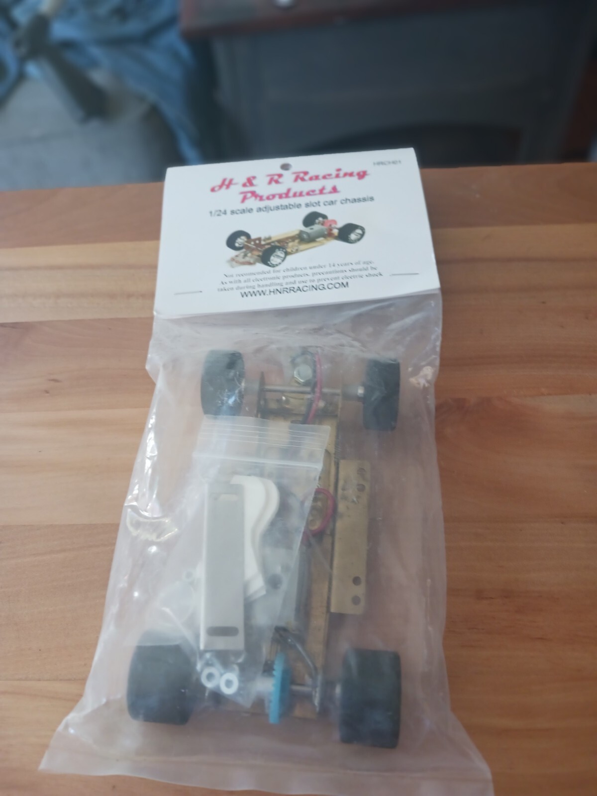 H&R 1/24 scale adjustable slot car chassis, 40k foam tires eBay