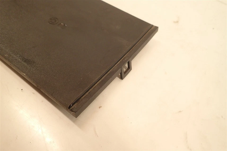 宝马 K75RT K75 RT 保险丝盒盖 — 第 3/4 张图片