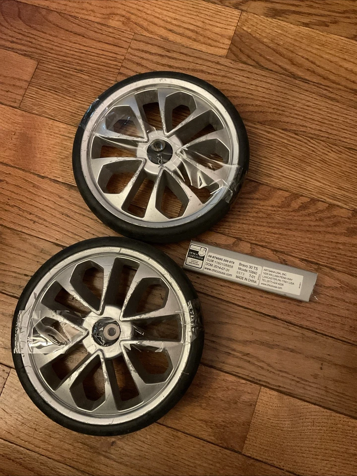 CHICCO BRAVO 30 TS # 10840 / 2015 JOGGING STROLLER REAR WHEELS Replacement Part - Image 2 of 4