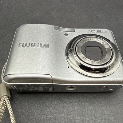 美品 FUJIFILM 富士フイルム FinePix A170 デジタルカメラ Amazon.com : Fujifilm Finepix A170 10.2MP Digital Camera with 3x