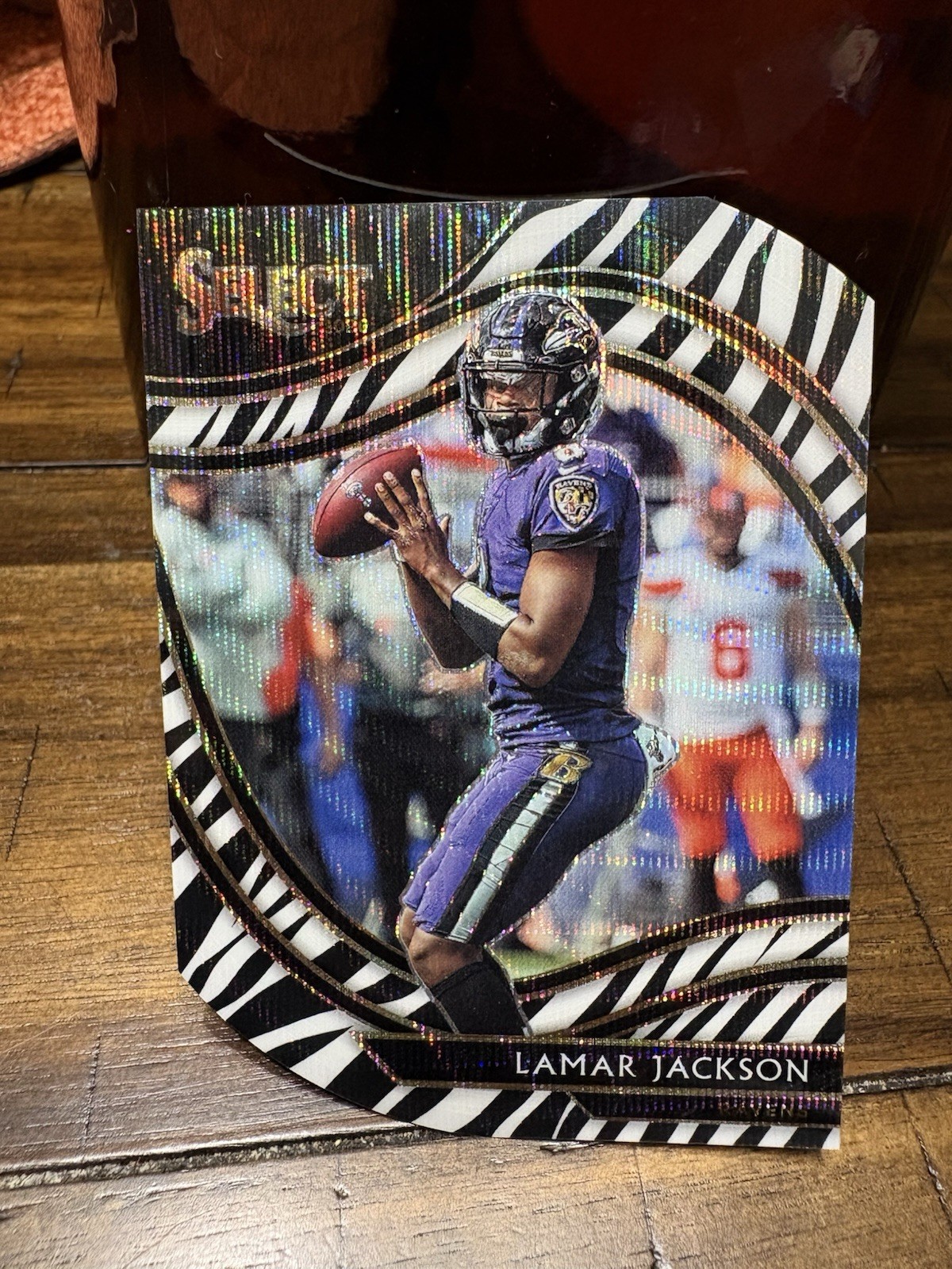 2020 Panini Select - Field Level Lamar Jackson #303 Zebra Prizm Die-Cut