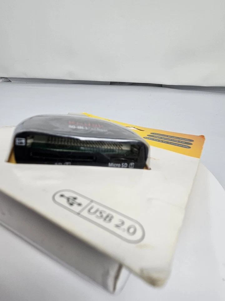 Kodak A250 50-in-1 Card Reader Writer MacOS & PC Compatible 83037-RS USB Read - Image 3 of 4