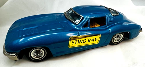 VTG Bandai Chevrolet Chevy Corvette Stingray #1050 Sports Car Tin Friction Japan