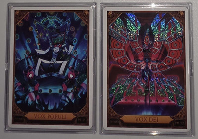 SET BESTEHEND AUS 2 VOX POPULI & DEI White Foil Promo PR-21 & PR-22 Hazbin Hotel