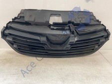 Renault Trafic X82 14-19 Pre-Facelift Front Grille & Bonet Catch