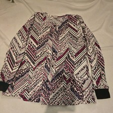 Scrub Top By Barco Size small Geometric design Nursing Medical