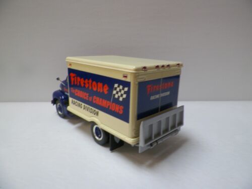 1994 First Gear- Replica 1953 Ford- Firestone Racing Division 1/24 - Picture 4 of 5