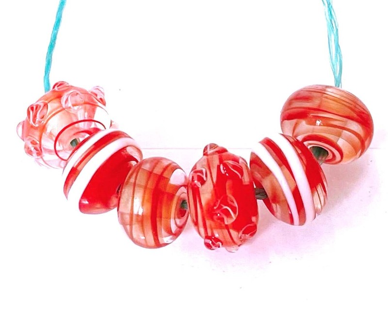 6 Handmade Lampwork Glass Spacer Rondelle Beads Pattern 13x8mm - Ice Cherry Red