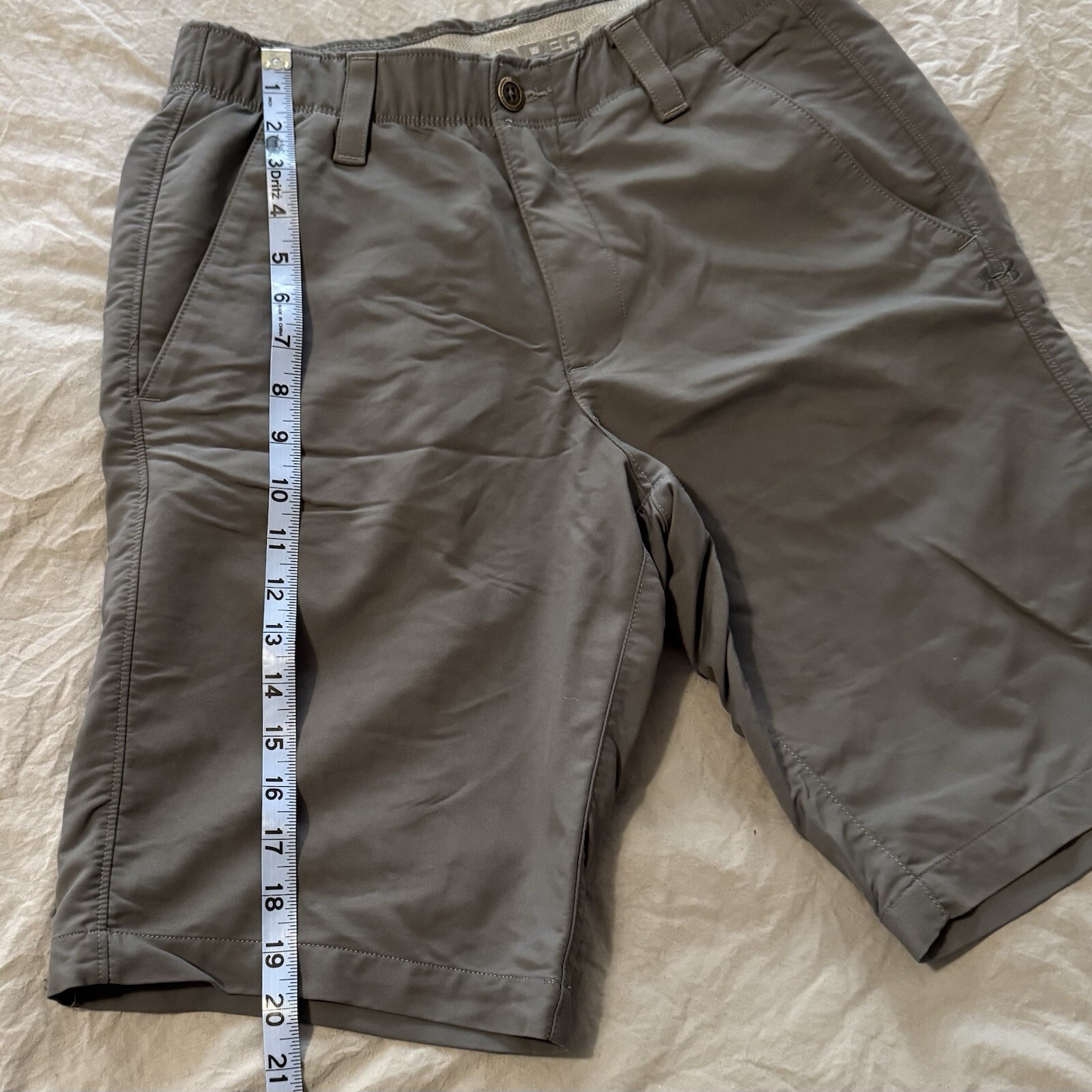 Mens Under Armour Golf Shorts UA Gray Size 30 Moisture Wicking Material thumbnail 6