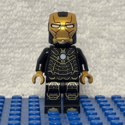 LEGO Iron Man minifigure black and gold armor Super Heroes 1 piece plastic