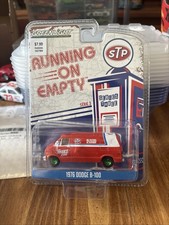 1976 Dodge B-100 STP Van Greenlight Running on Empty 1:64 CHASE