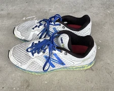New Balance Shoes Size 11.5 Fresh Foam 980 White Blue Running Jogging Flawed