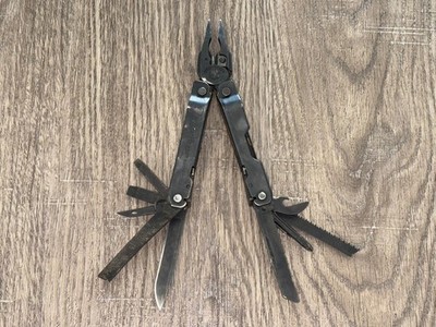Leatherman Super Tool 300 Multitool 