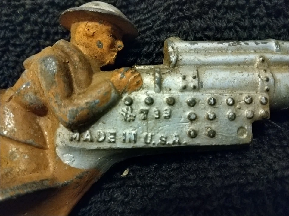 Vintage Rare Hubley Cast Iron WW1 Artillery Soldier  4 In  High             CA1 - Image 4 of 4