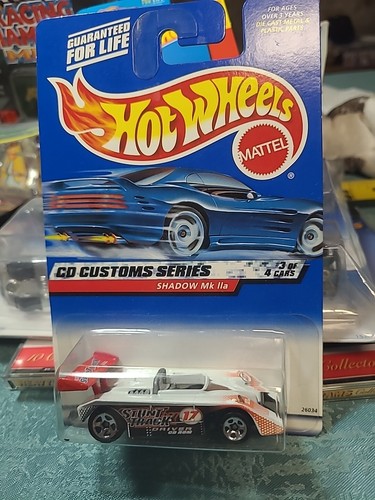 Hot Wheels CD Customs Series #3 of 4 Cars Shadow Mk lla 2000 #031 White