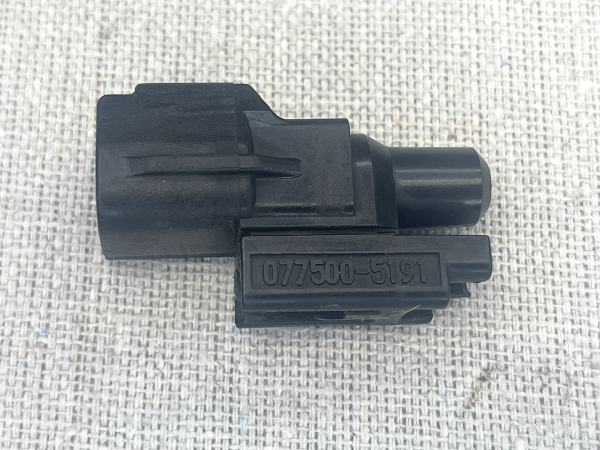 LEXUS TOYOTA OUTSIDE AIR TEMPERATURE SENSOR OEM 88790-22131 88790-22130