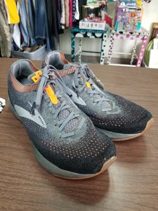 brooks dna amp mens